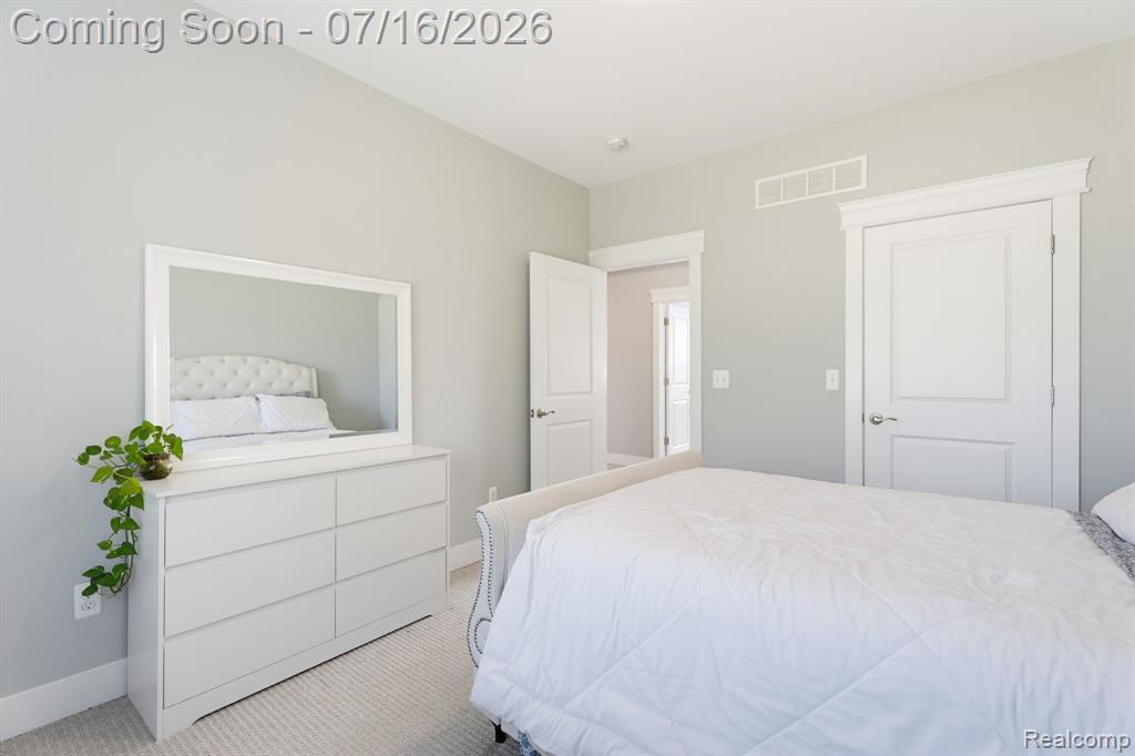 50226 Kapalua Drive, Macomb, MI 48042 — Photo 31