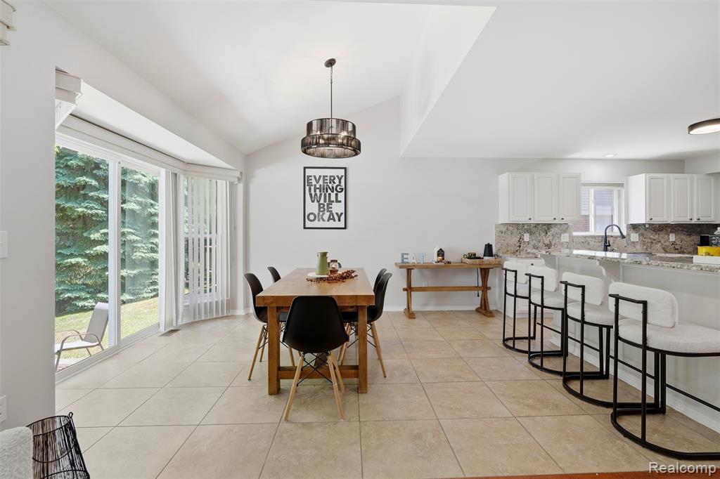 4421 Honeysuckle Drive, Sterling Heights, MI 48314 — Photo 13