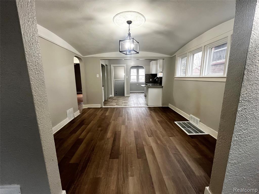 5532 Kensington Avenue, Detroit, MI 48224 — Photo 6
