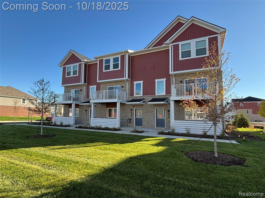 756 Huntley Lane, Troy, MI 48085 — front exterior