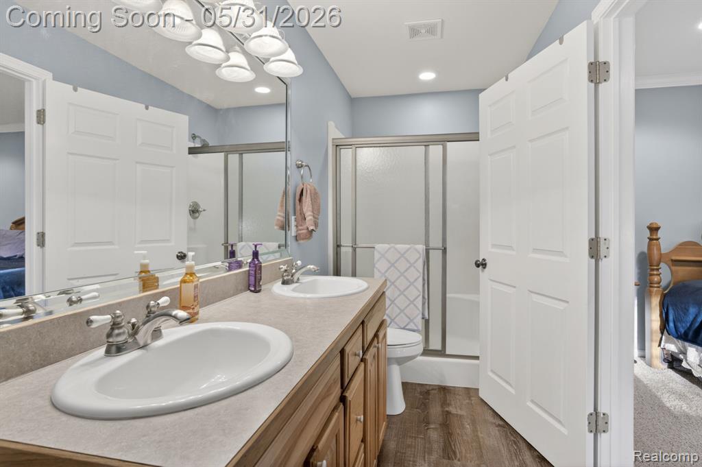9508 Pine Needle Trail, Flushing, MI 48433 — Photo 20