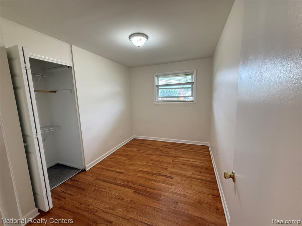 8981 Shannon Drive, Sterling Heights, MI 48314 — Photo 8