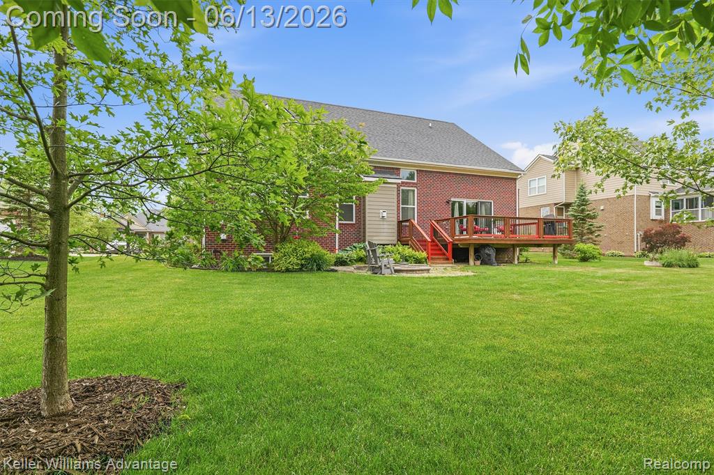 23740 Stoneleigh Drive, South Lyon, MI 48178 — Photo 62
