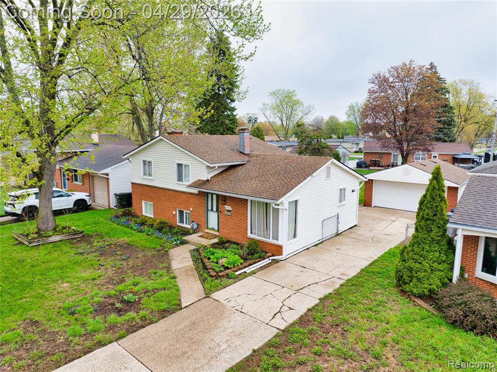39832 Parklawn Drive, Sterling Heights, MI 48313 — Photo 2