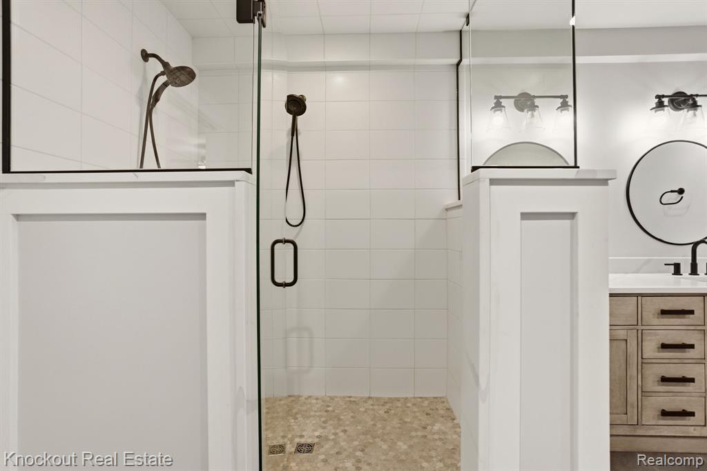 9239 Lange Road, Birch Run, MI 48415 — Photo 22