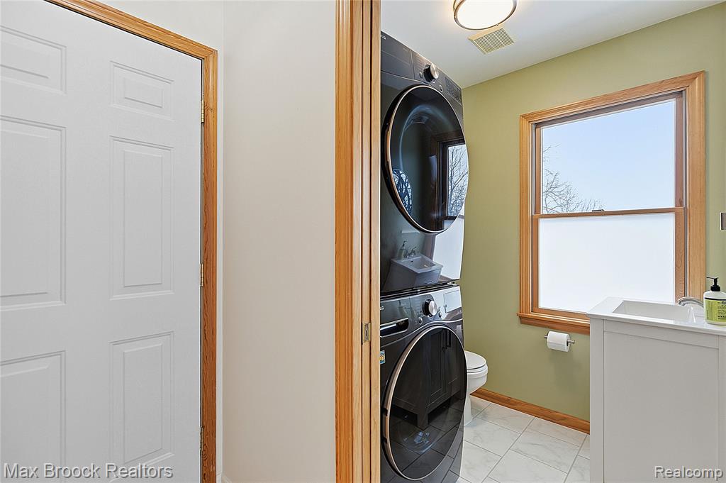 6145 Wildcat Road, MI 48032 — Photo 14