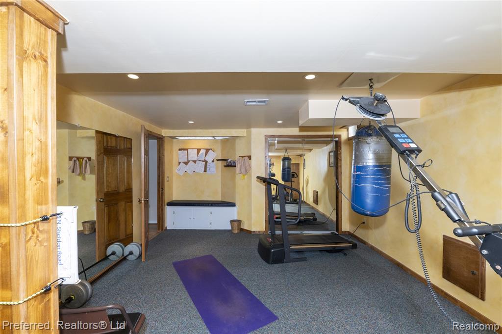 9350 Colony Farm Court, Plymouth, MI 48170 — Photo 44