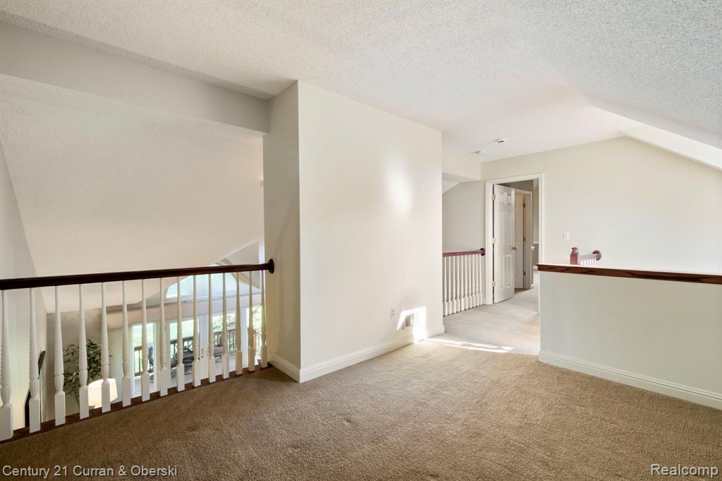 18215 Blue Heron Drive W, Northville, MI 48168 — Photo 26