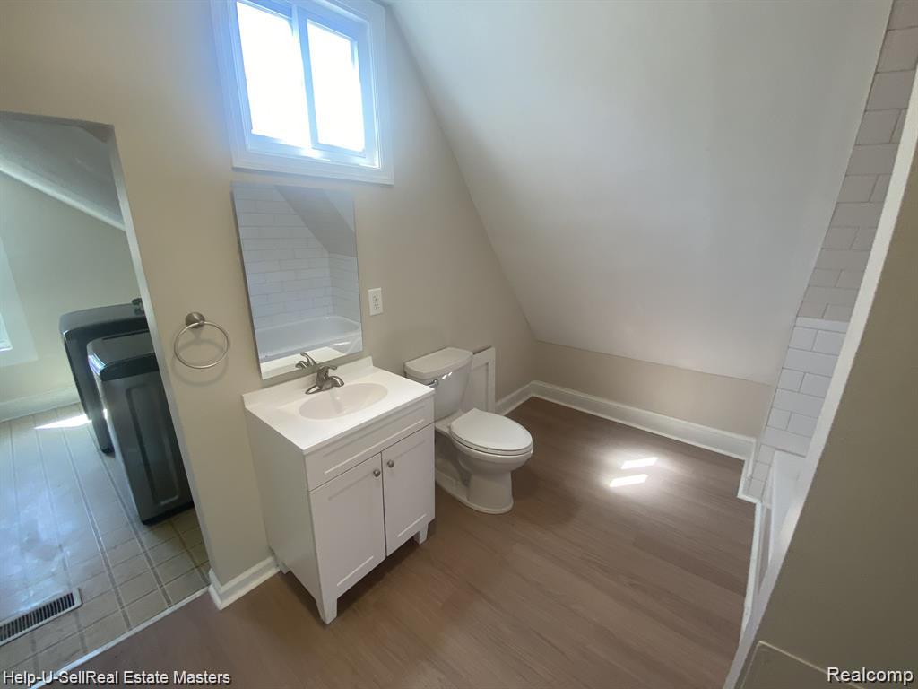 620 GRISWOLD Street, Port Huron, MI 48060 — Photo 19