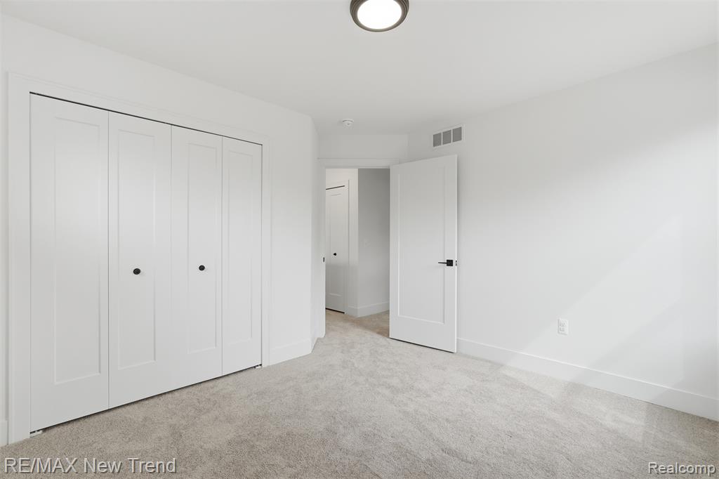 321 Dean Street, Milford, MI 48381 — Photo 38