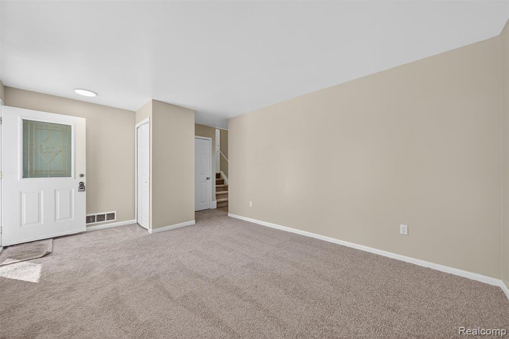 15654 Isabelle Street, Romulus, MI 48174 — Photo 5