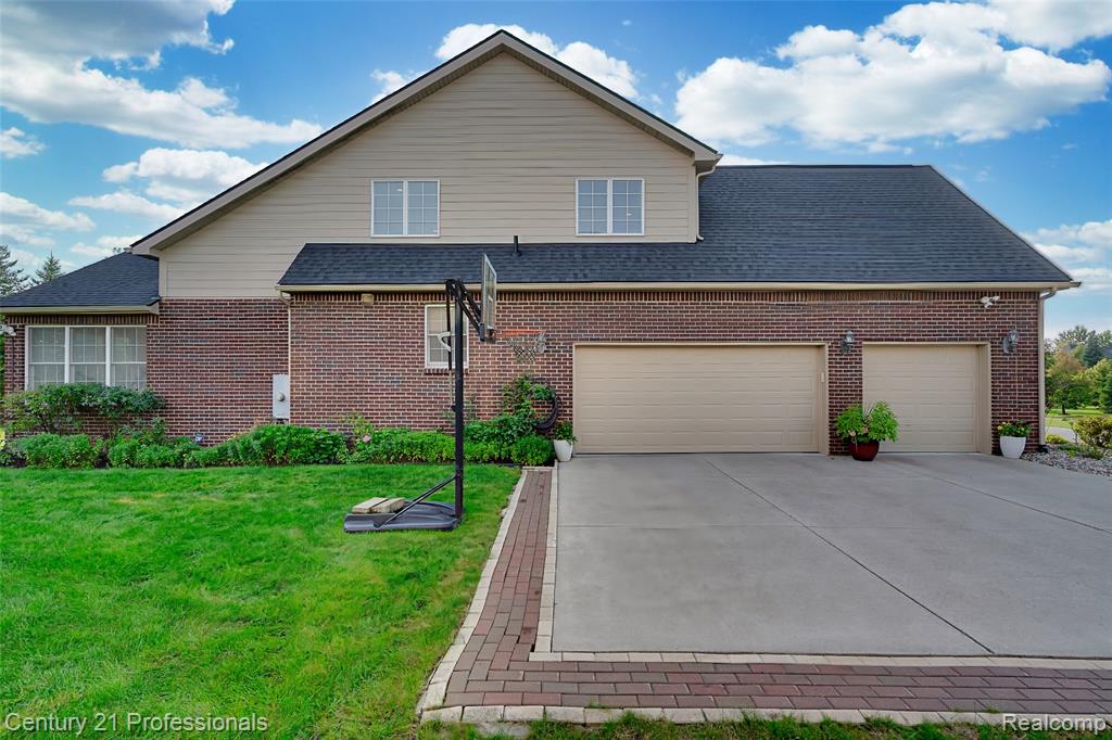 50553 Billenca Drive, Novi, MI — Photo 9
