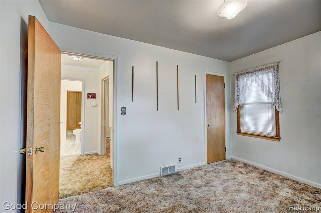 405 CHARLEVOIX Street, Clawson, MI — Photo 23