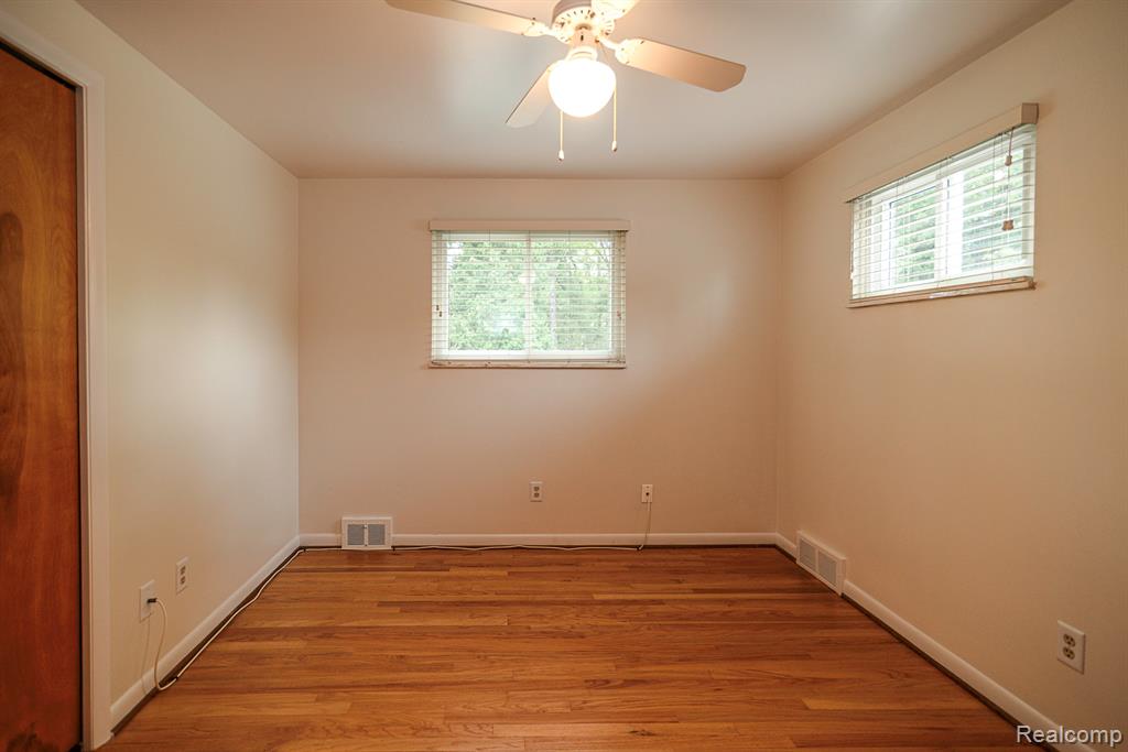4355 Joanne Drive, Ann Arbor, MI 48103 — Photo 42