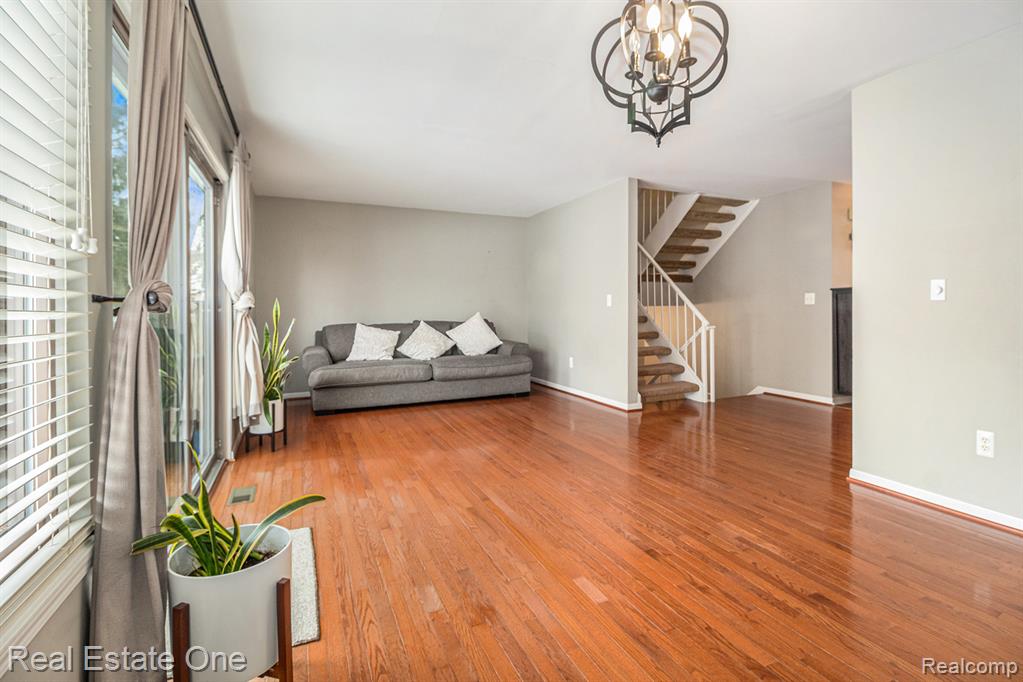 22717 Cranbrooke Drive, Novi, MI — Photo 6