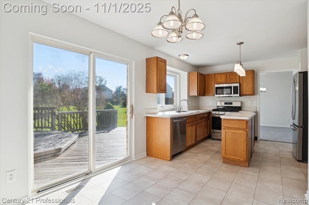 47123 Sherstone Drive, Canton, MI 48188 — Photo 19