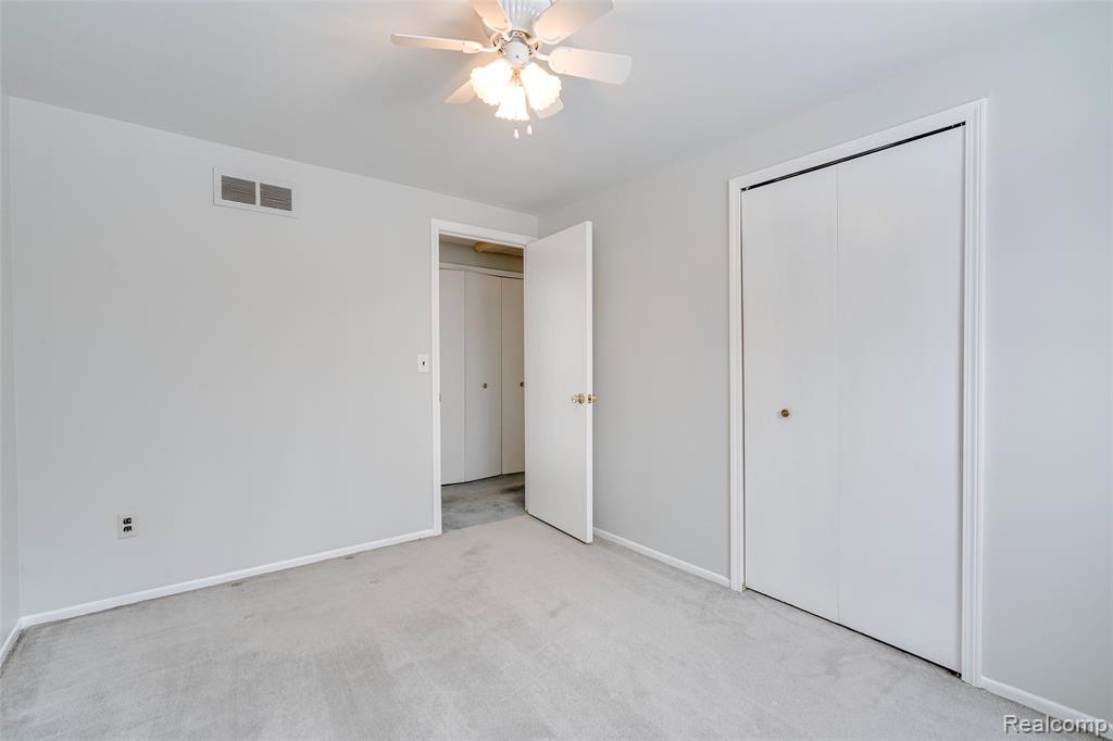 45900 Gainsborough Drive, Canton, MI 48187 — Photo 30