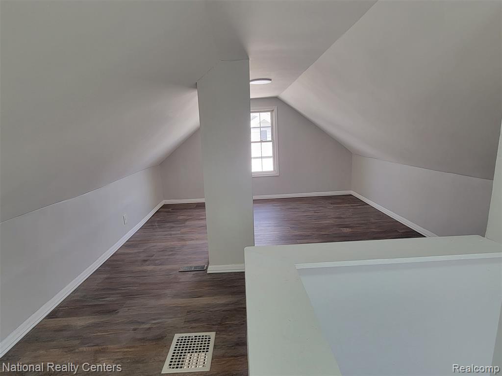 7527 Ford Avenue, Warren, MI 48091 — Photo 12