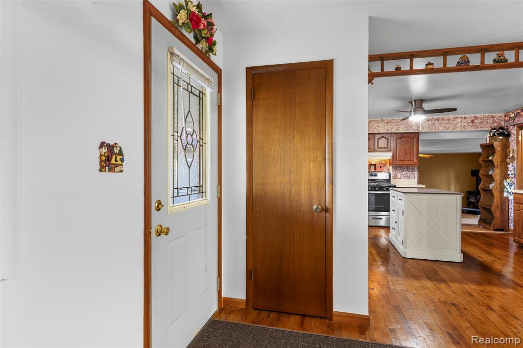 17655 Lohr Road, Sumpter, MI 48111 — Photo 32