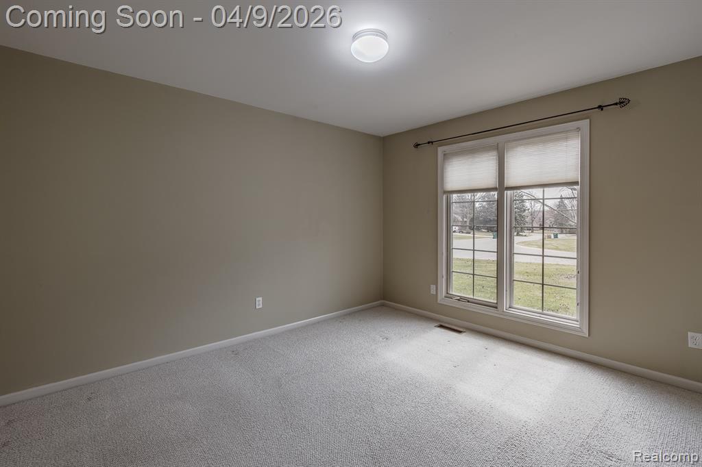 5622 Wembley Court, Clarkston, MI — Photo 23