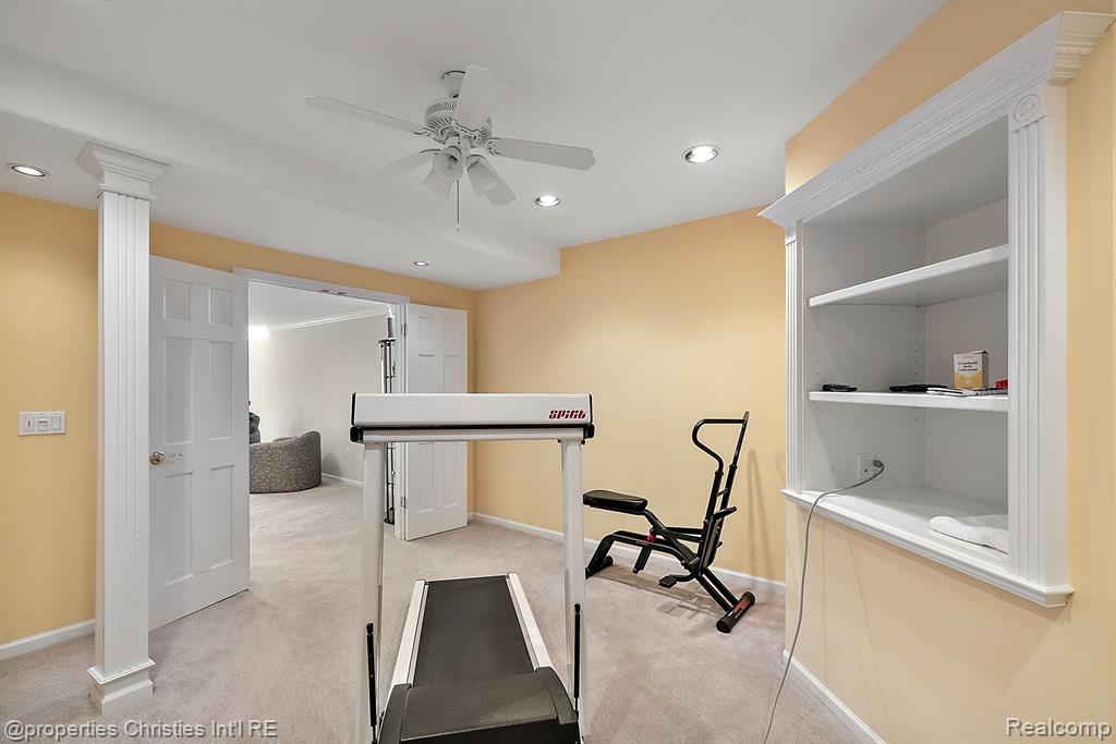 6811 BLAKEWOOD, West Bloomfield, MI — Photo 84