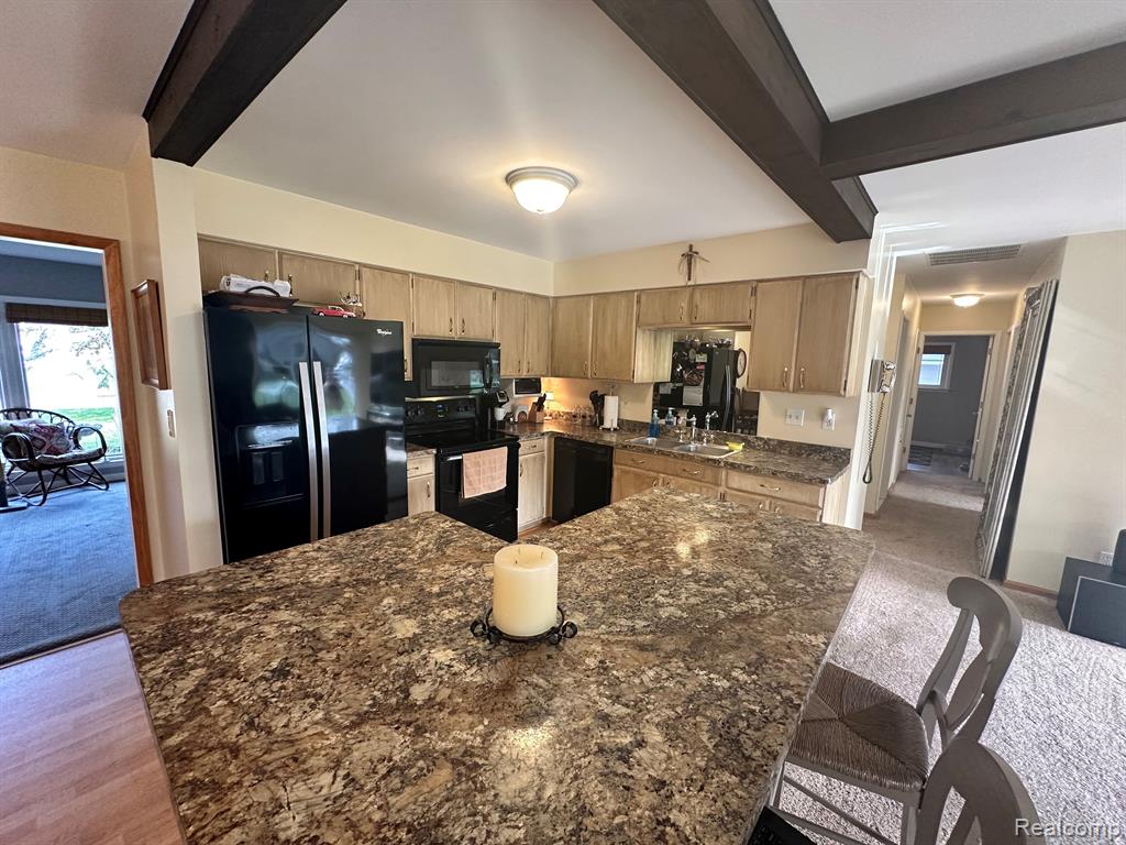 8968 DEVON Drive, Shelby Twp, MI 48317 — Photo 9