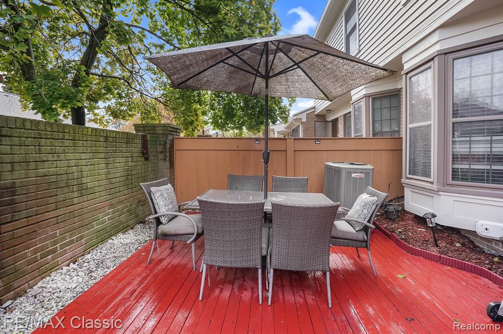 40041 CROSSWINDS, Novi, MI — Photo 30