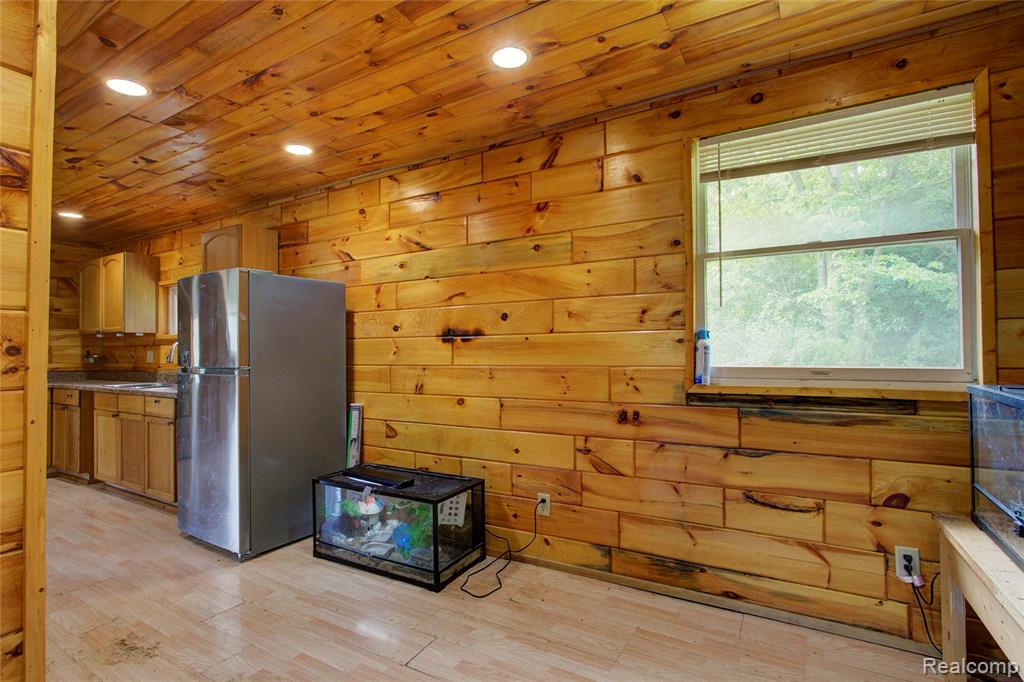 1906 Banner Road, Saginaw, MI 48601 — Photo 24