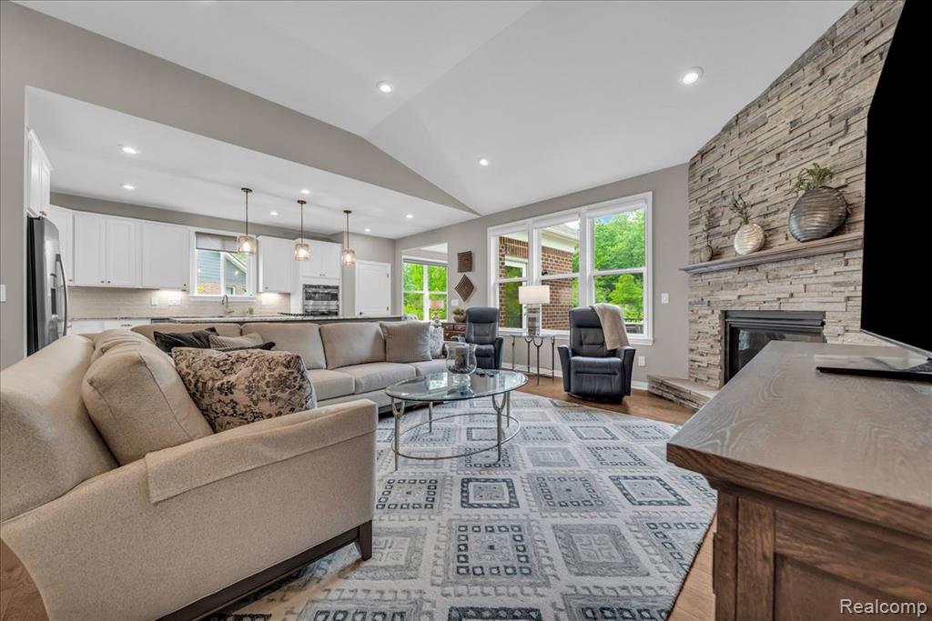 48854 Windfall Road, Novi, MI — Photo 17