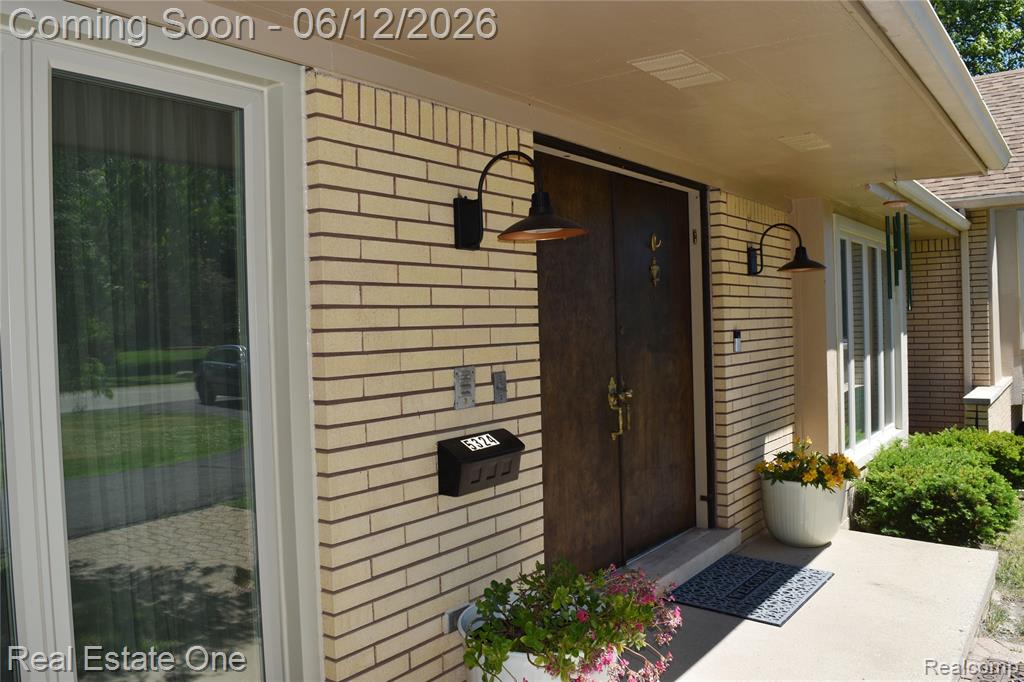 5324 Greenbriar Drive, West Bloomfield, MI 48323 — Photo 40