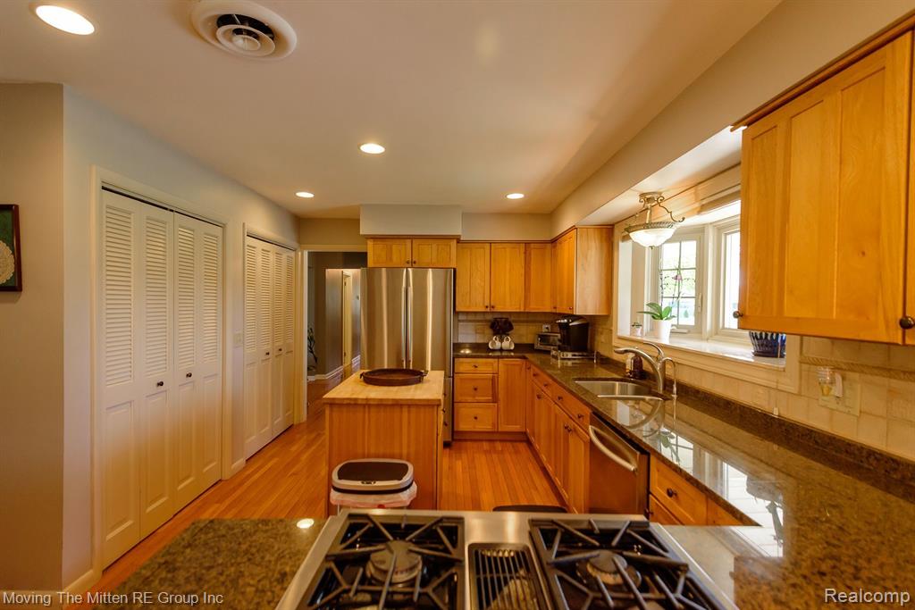 44119 HARMONY Lane, Van Buren, MI 48111 — Photo 21