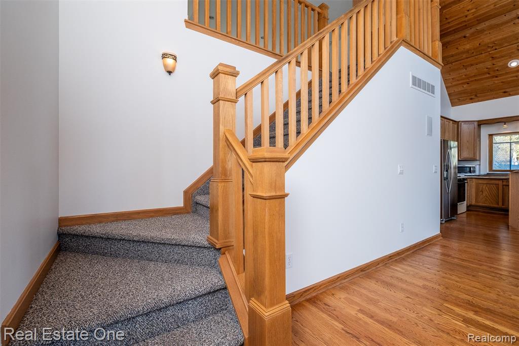 782 Appalachi Street, Commerce Twp, MI 48390 — Photo 22