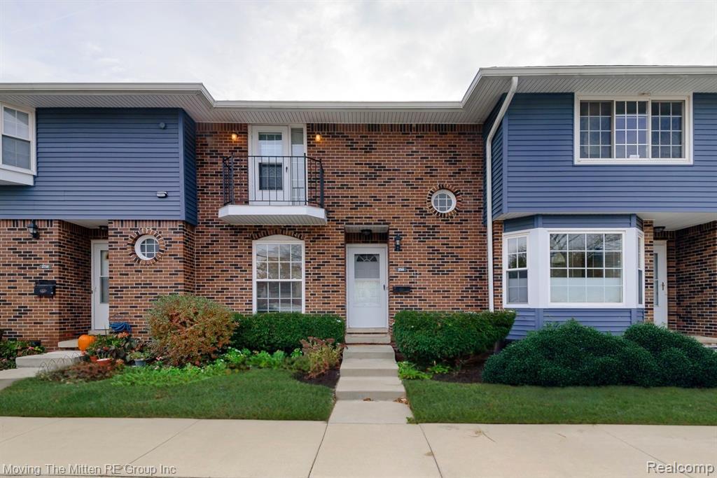 2748 Page Avenue, Ann Arbor, MI 48104 — front exterior