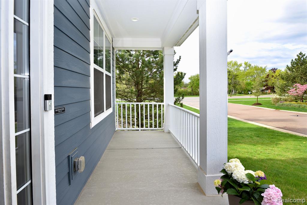 31010 TREMONT Lane, Franklin, MI 48025 — Photo 3