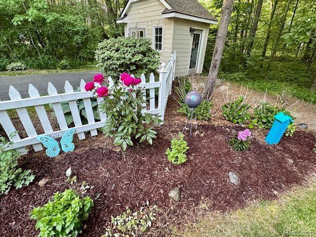 5259 PINEWOOD Drive, Brighton, MI 48116 — Photo 59