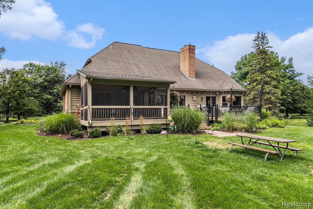 5895 Meadows Drive, Clarkston, MI 48348 — Photo 43