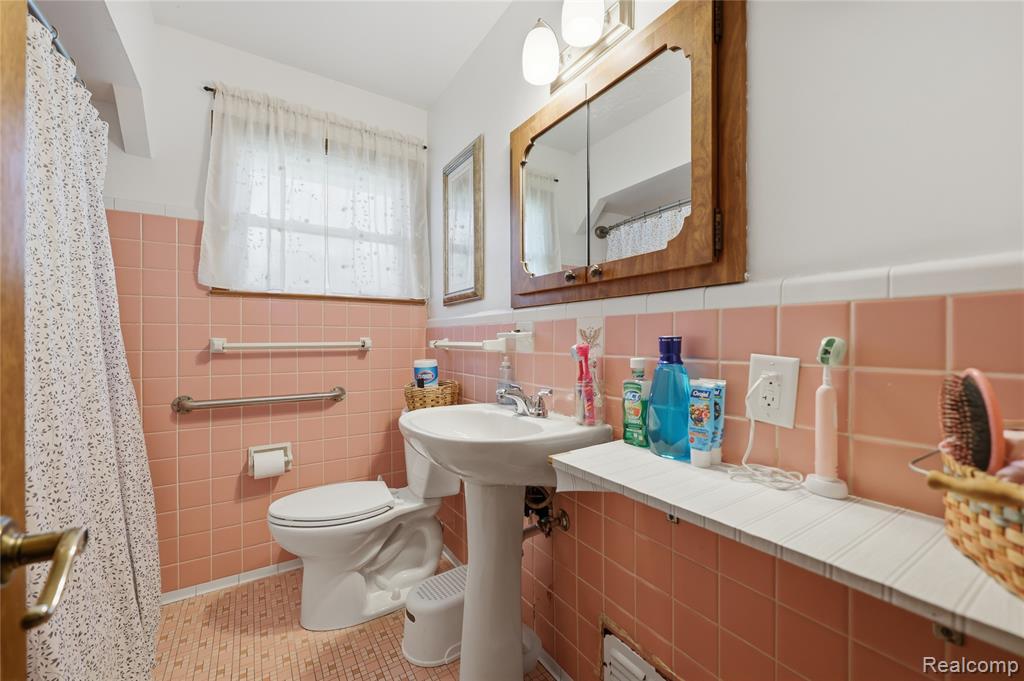 1289 Mulberry Street, Mount Clemens, MI 48043 — Photo 15