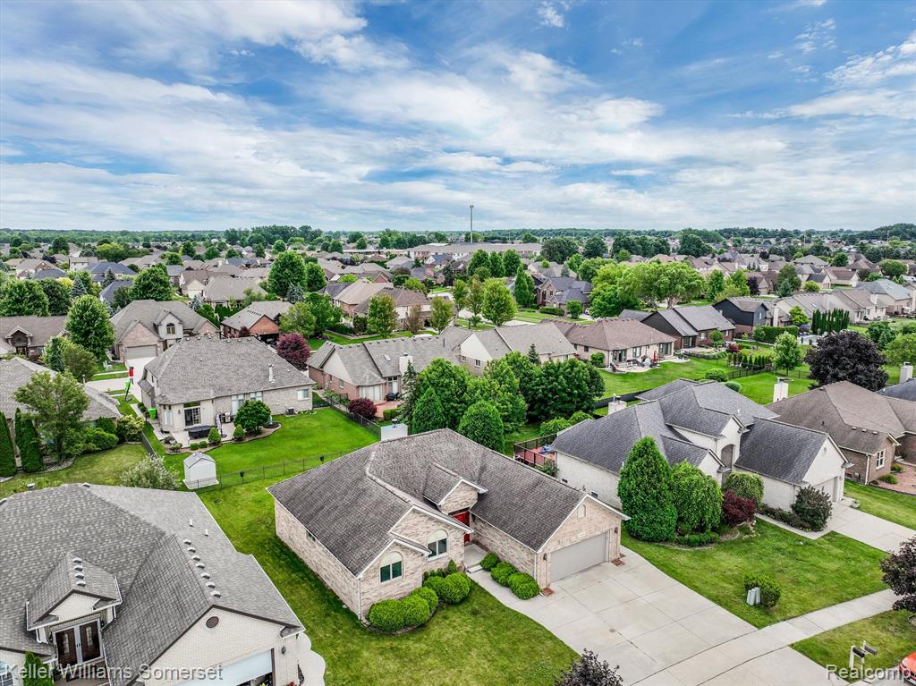 51488 BLUE SPRUCE Drive, Macomb, MI 48042 — Photo 36
