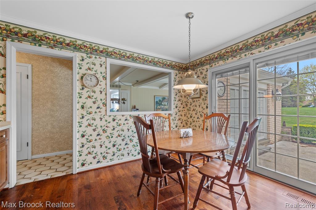 1818 Argosy Court, Bloomfield, MI 48302 — Photo 8