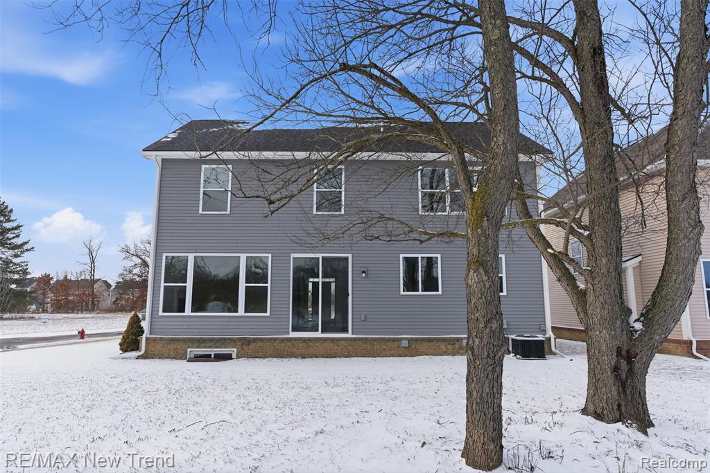 2388 Madison Street, Wixom, MI 48393 — Photo 40
