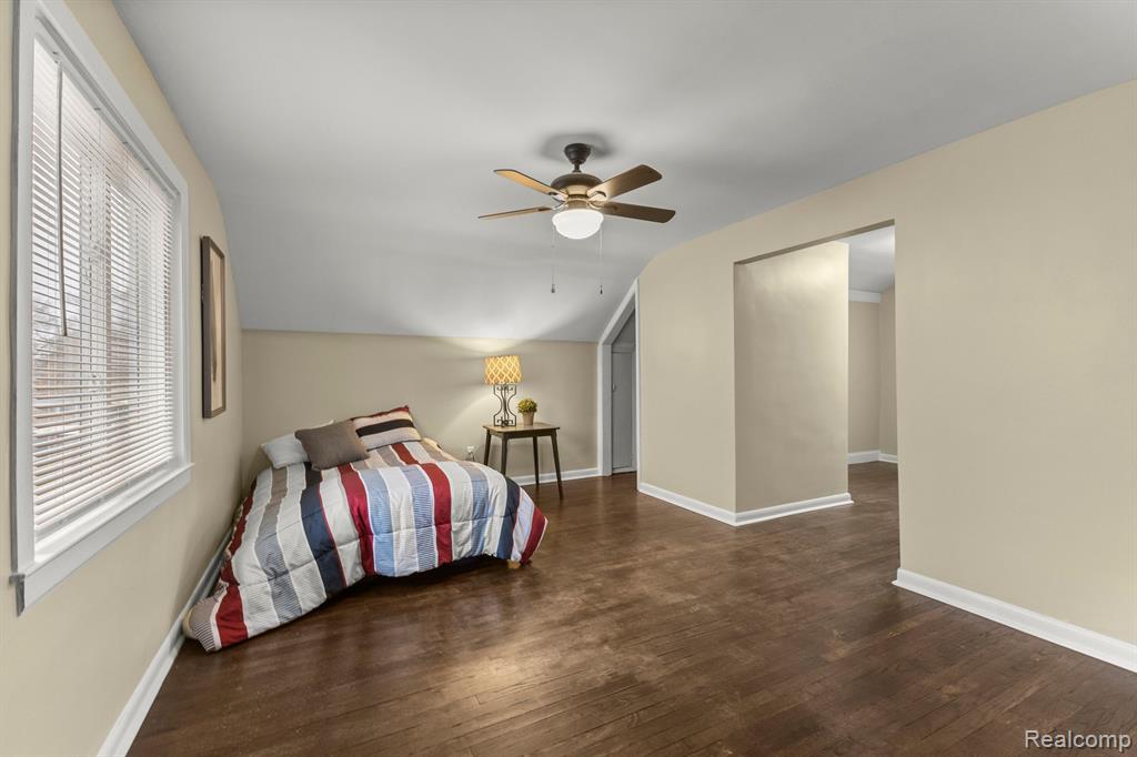908 STEWART Avenue, Lincoln Park, MI 48146 — Photo 18