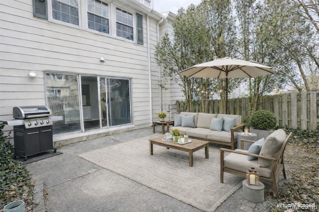 19585 Mariner Court, Northville, MI, 48167