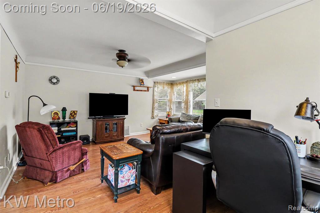 2815 Ellwood Avenue, Berkley, MI 48072 — Photo 10