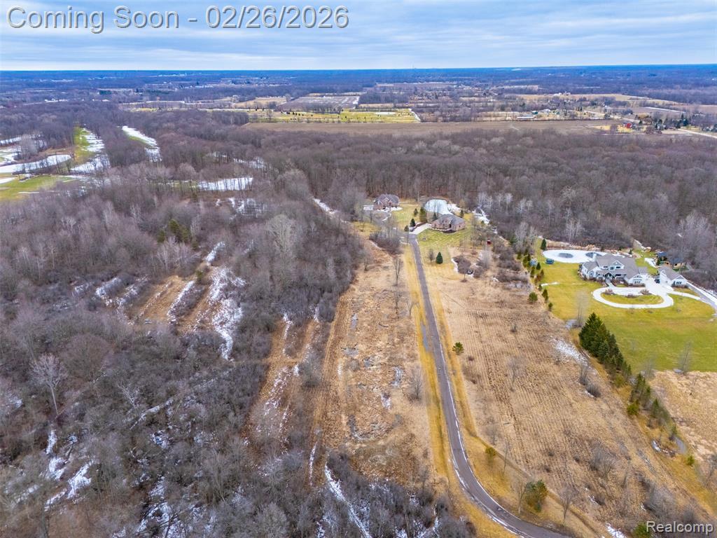 65690 North Avenue, Ray, MI, 00000