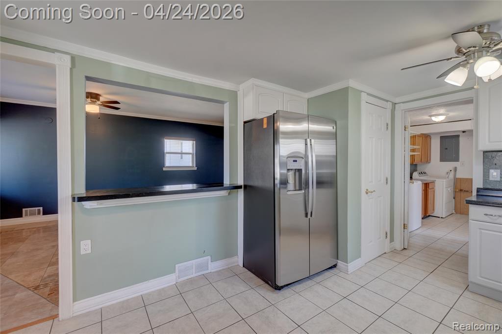 22520 E 13 Mile Road, Saint Clair Shores, MI 48082 — Photo 9