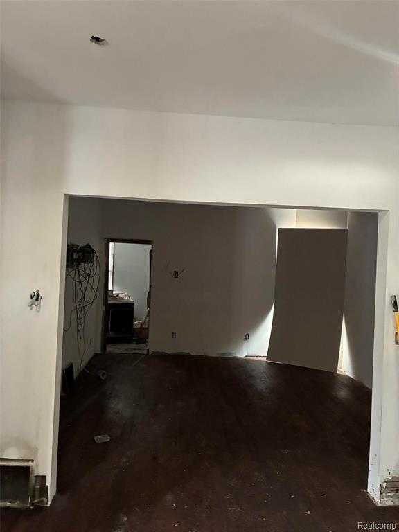 9940 Charlevoix Street, Detroit, MI 48214 — Photo 5