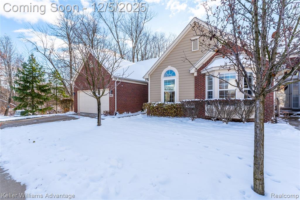 40827 Lenox Park Drive, Novi, MI 48377 — Photo 2