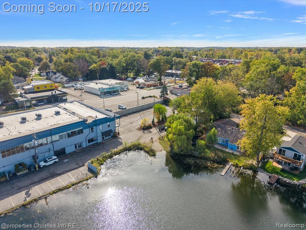3076 Pridham Street, Keego Harbor, MI 48320 — Photo 33