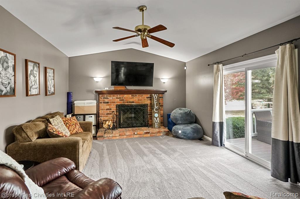 921 River Valley Drive, Lake Orion, MI 48362 — Photo 24