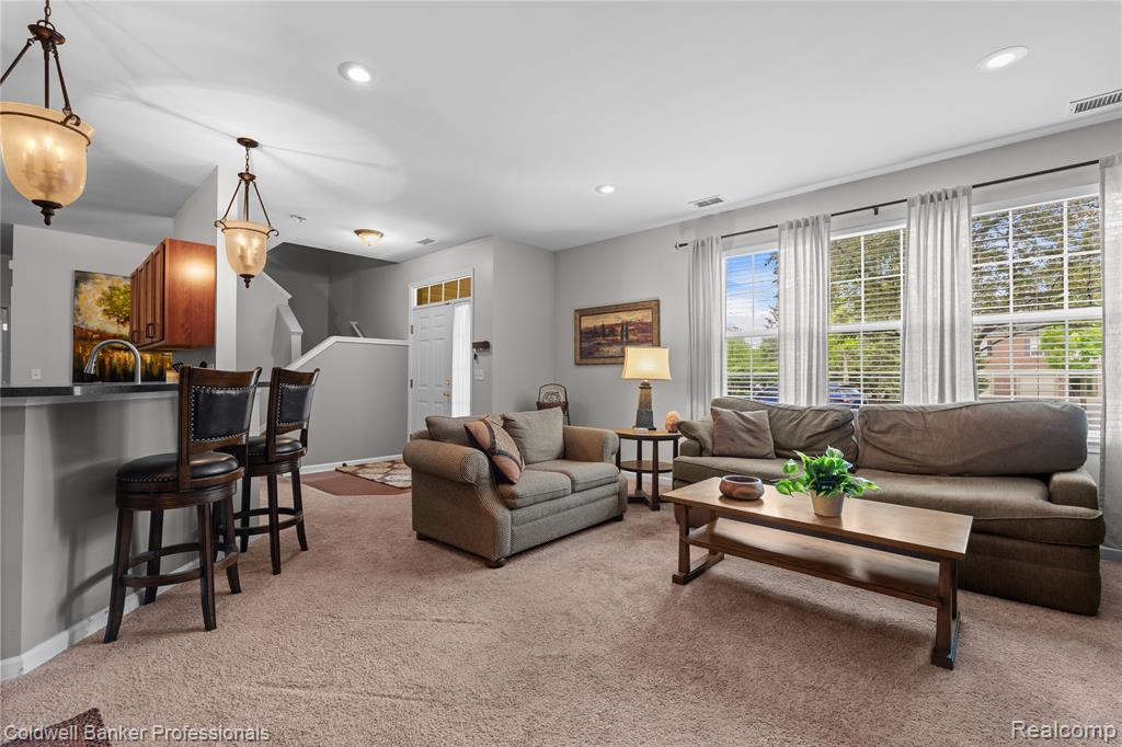3898 Radcliff Drive, 129, Canton, MI 48188 — Photo 11